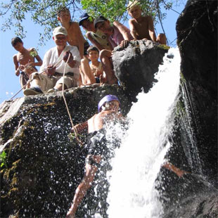 Купание в горных водопадах Купание в горных водопадах
